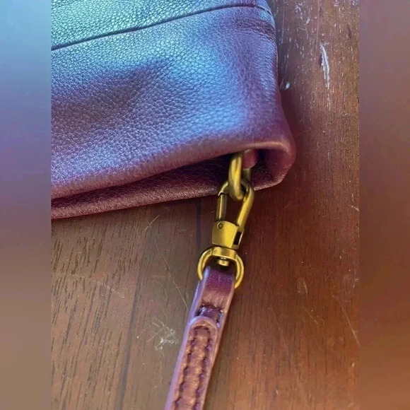 The Sak collective burgundy leather crossbody. - Picture 8 of 16